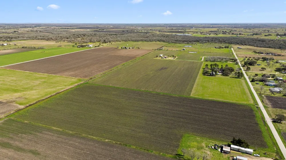 14914 County Road 272 East Bernard, TX 77435