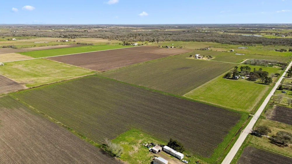 14914 County Road 272 East Bernard, TX 77435