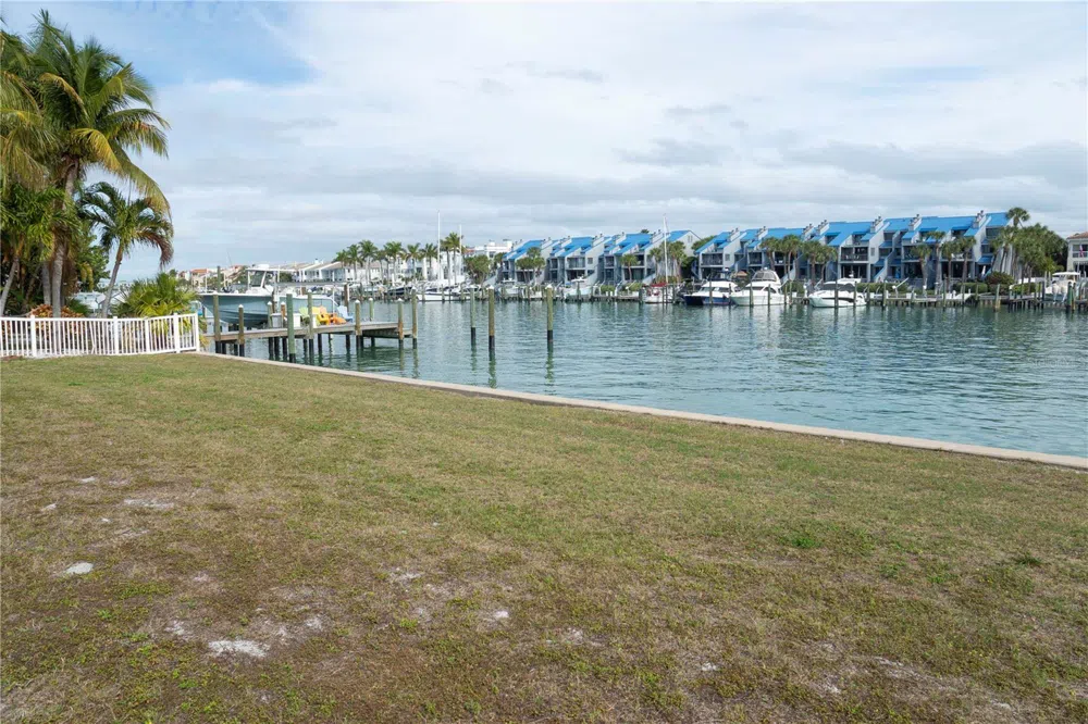 GALEON DRIVE Tierra Verde, FL 33715
