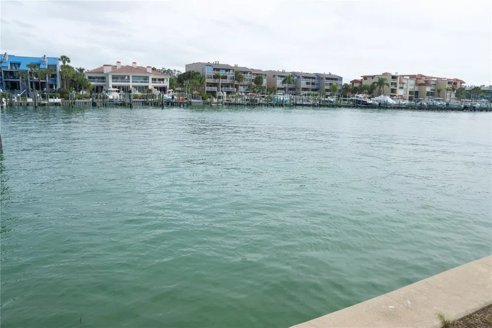 GALEON DRIVE Tierra Verde, FL 33715