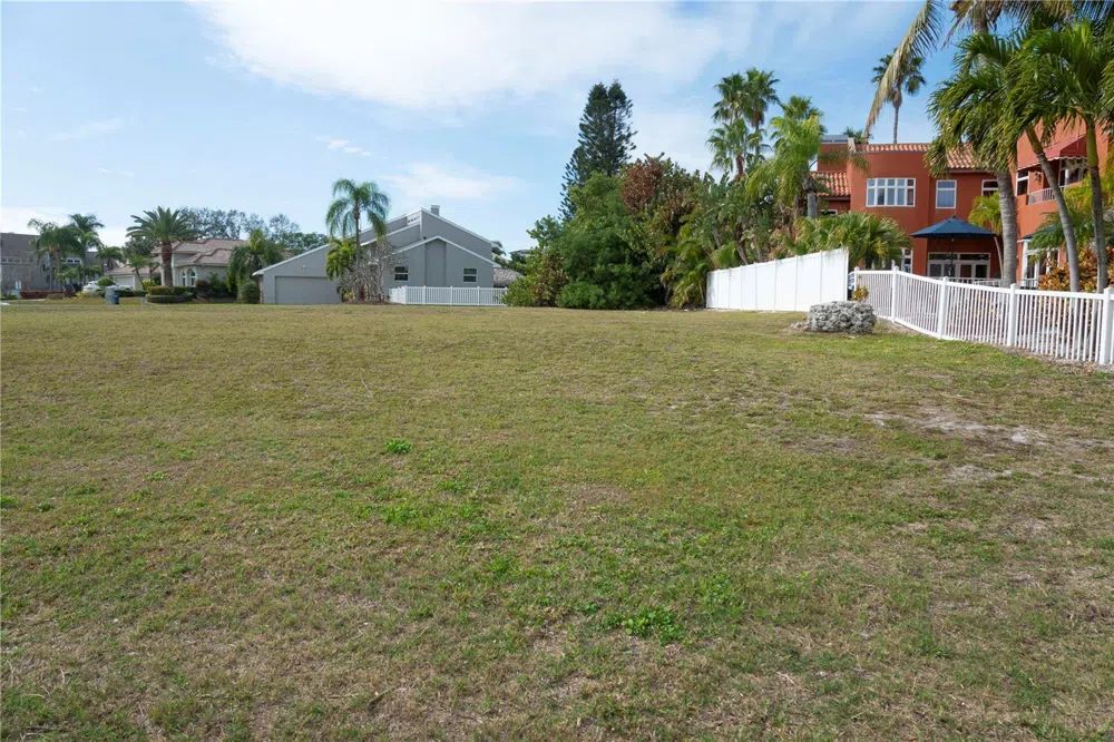 GALEON DRIVE Tierra Verde, FL 33715