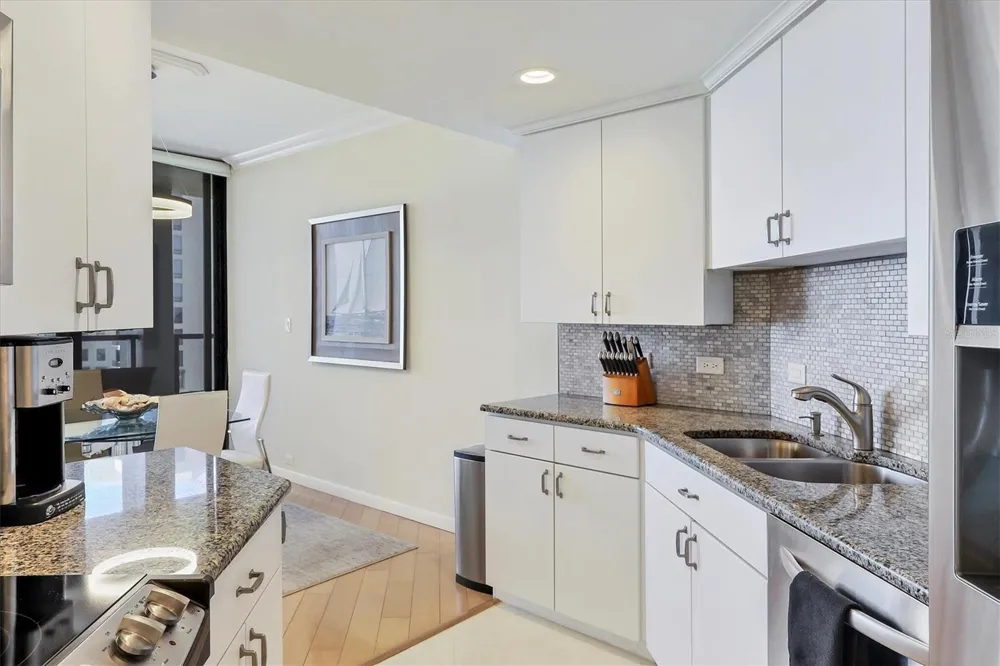 1211 GULF OF MEXICO DRIVE #405 Longboat Key, FL 34228