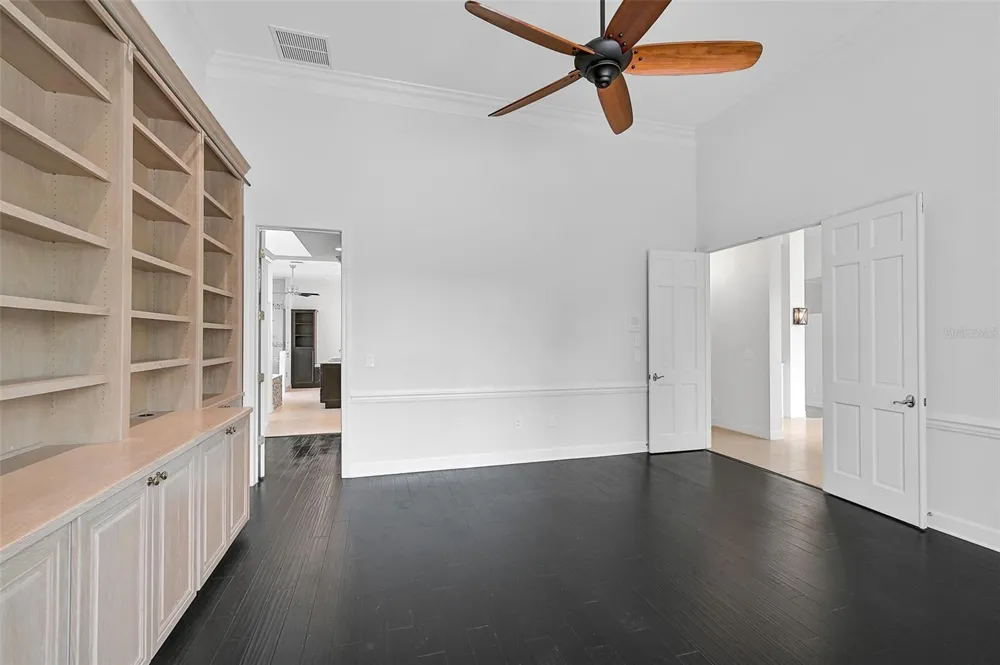 909 MACEWEN DRIVE Osprey, FL 34229