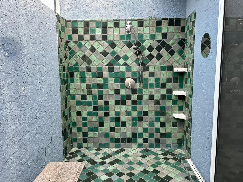 909 MACEWEN DRIVE Osprey, FL 34229