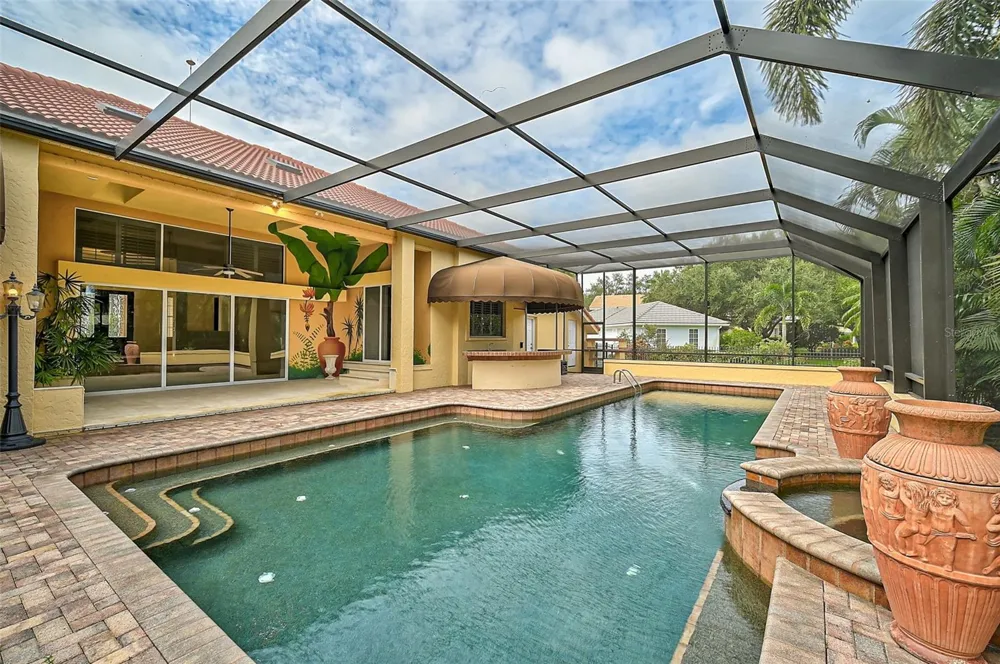 909 MACEWEN DRIVE Osprey, FL 34229