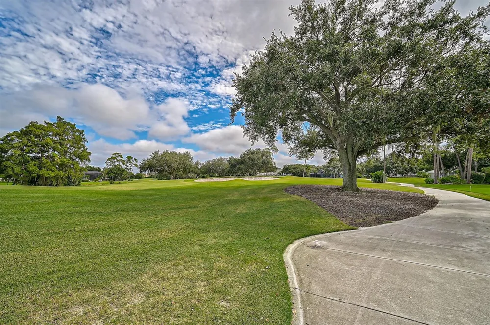 909 MACEWEN DRIVE Osprey, FL 34229