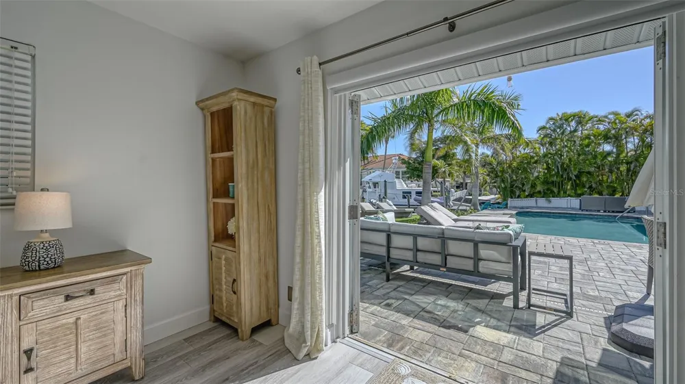 500 SCHOONER LANE Longboat Key, FL 34228