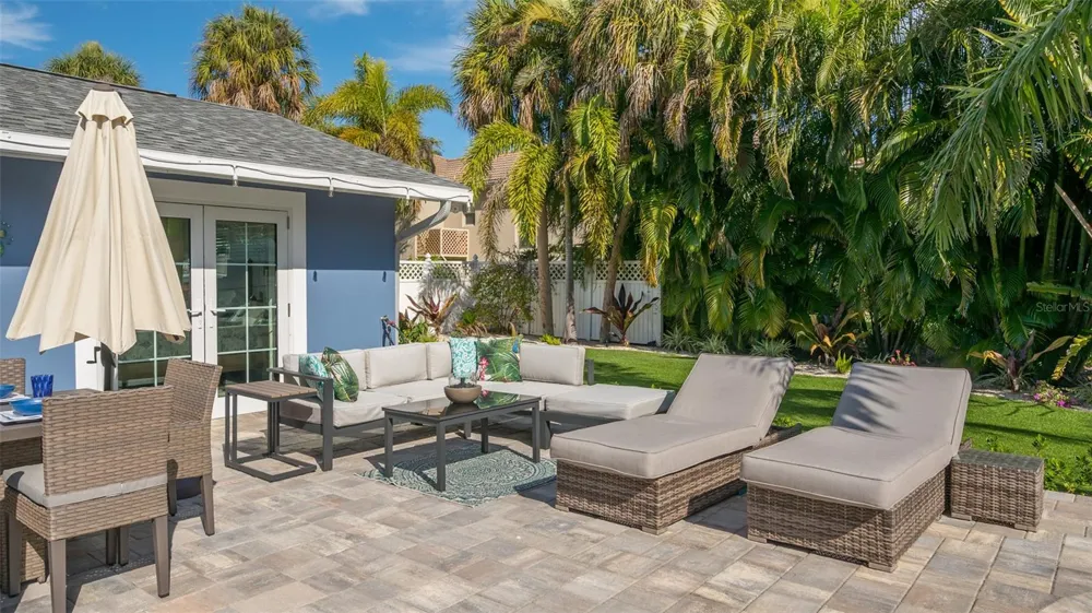 500 SCHOONER LANE Longboat Key, FL 34228