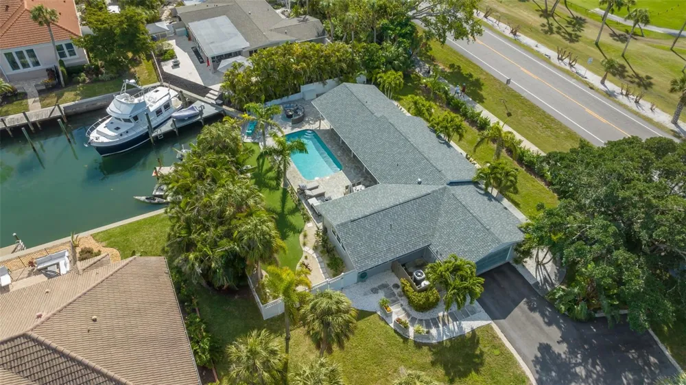 500 SCHOONER LANE Longboat Key, FL 34228
