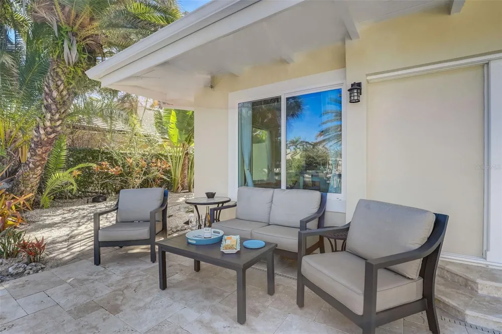 39 S POLK DRIVE Sarasota, FL 34236