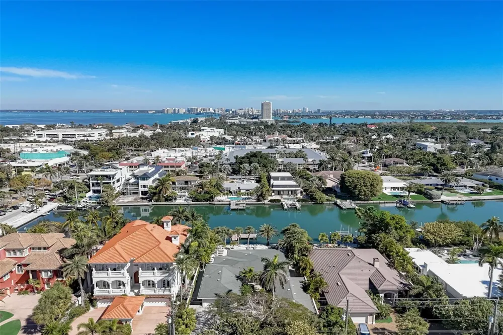 39 S POLK DRIVE Sarasota, FL 34236