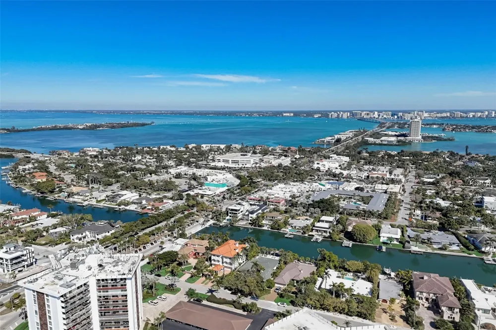 39 S POLK DRIVE Sarasota, FL 34236