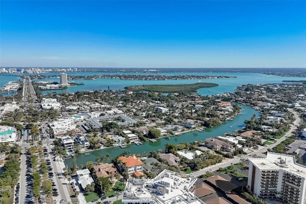 39 S POLK DRIVE Sarasota, FL 34236