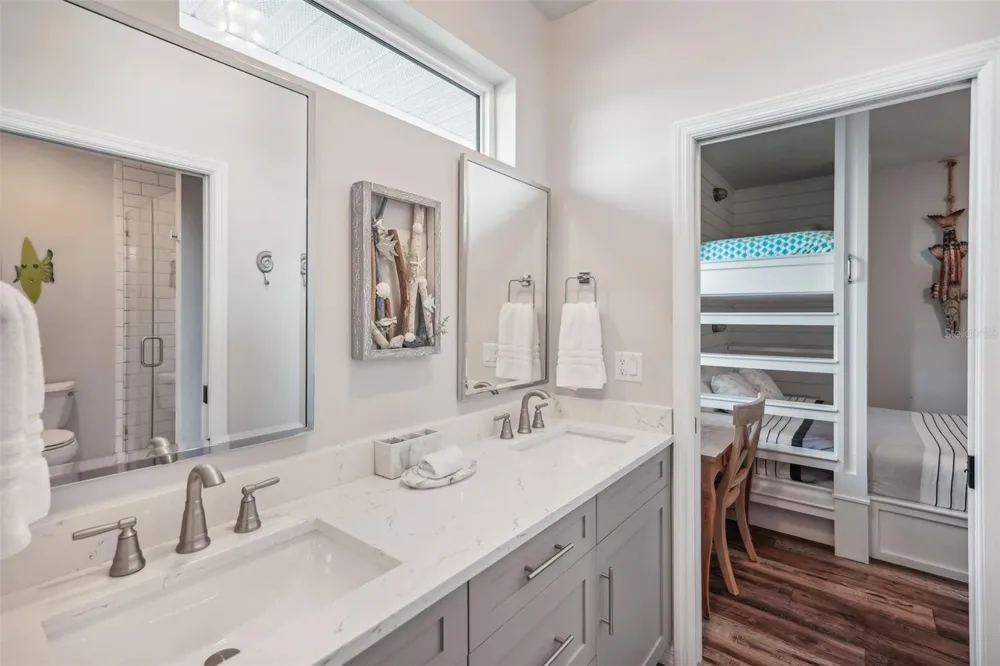 501 CHANNEL LANE Longboat Key, FL 34228