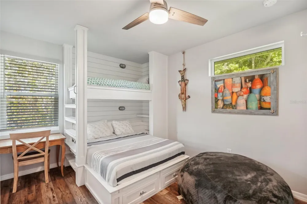 501 CHANNEL LANE Longboat Key, FL 34228