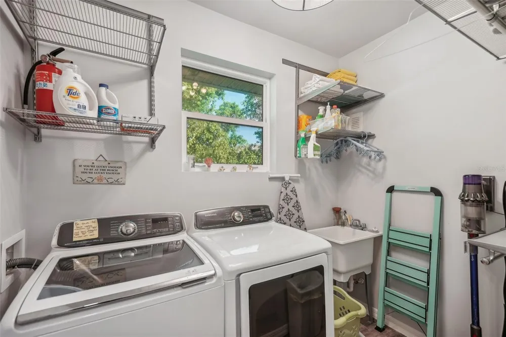 501 CHANNEL LANE Longboat Key, FL 34228