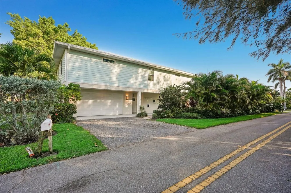 501 CHANNEL LANE Longboat Key, FL 34228