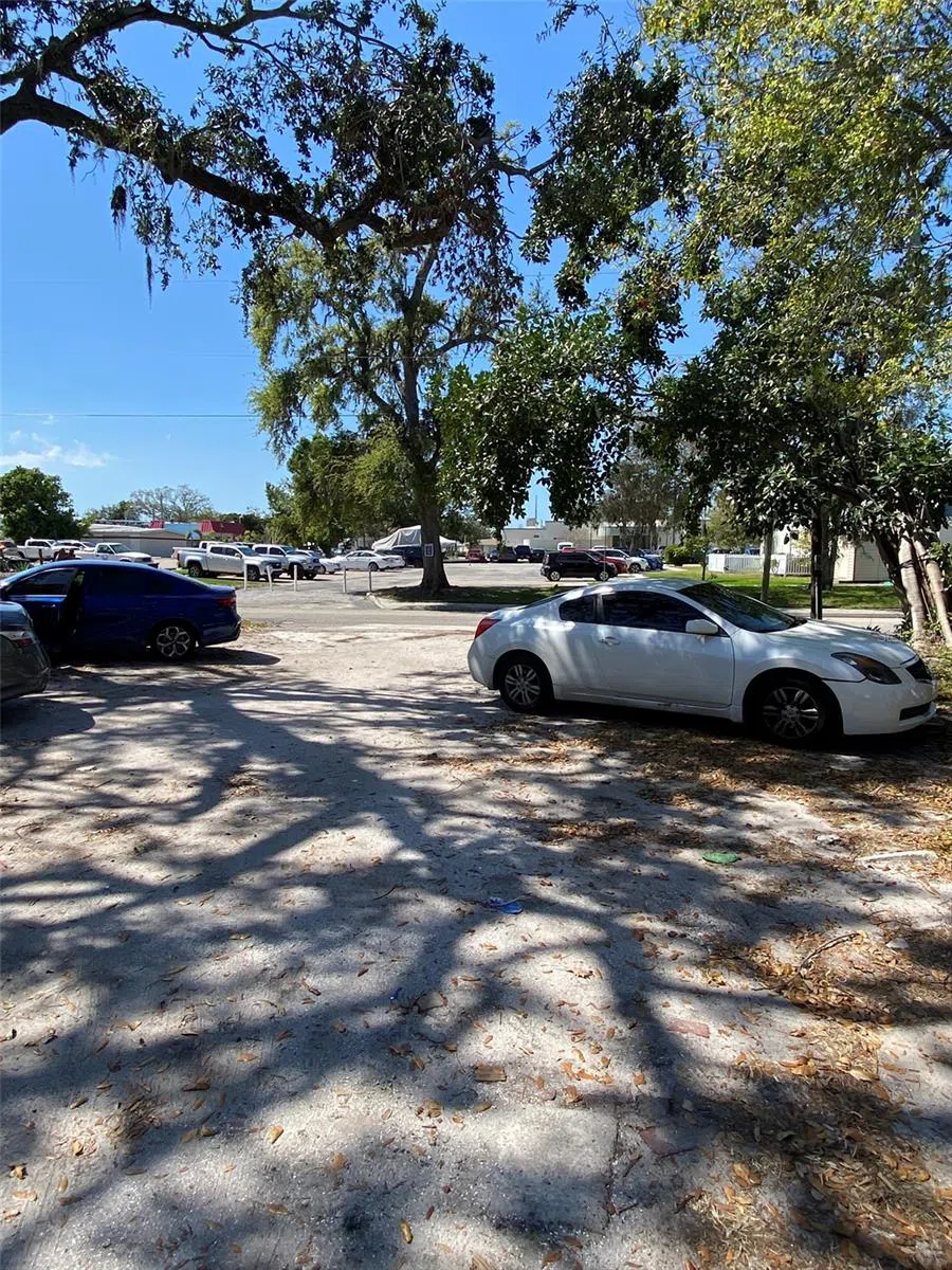 518 7TH AVENUE W Palmetto, FL 34221