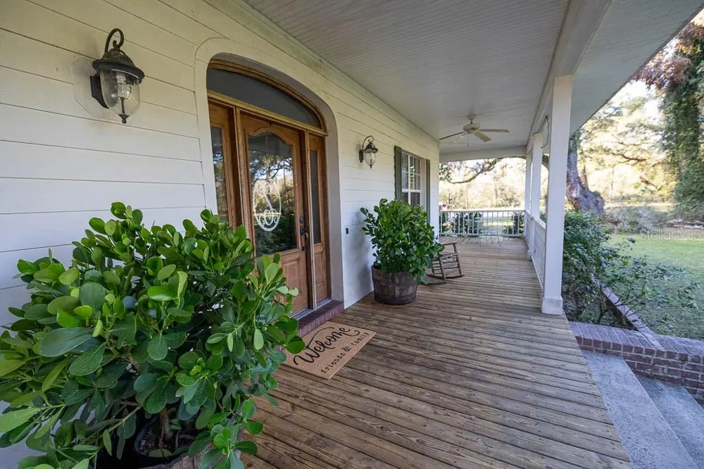 993 CR 722 Webster, FL 33597