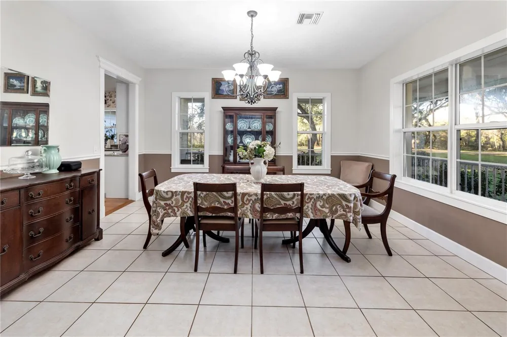 993 CR 722 Webster, FL 33597