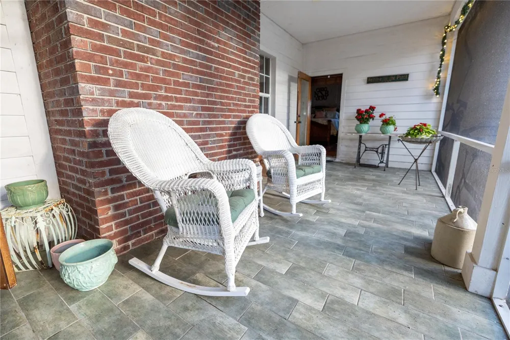 993 CR 722 Webster, FL 33597