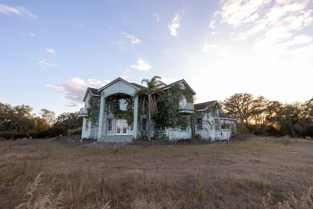 993 CR 722 Webster, FL 33597