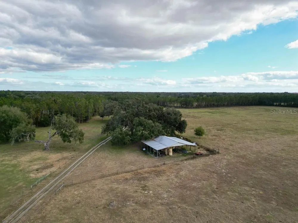993 CR 722 Webster, FL 33597