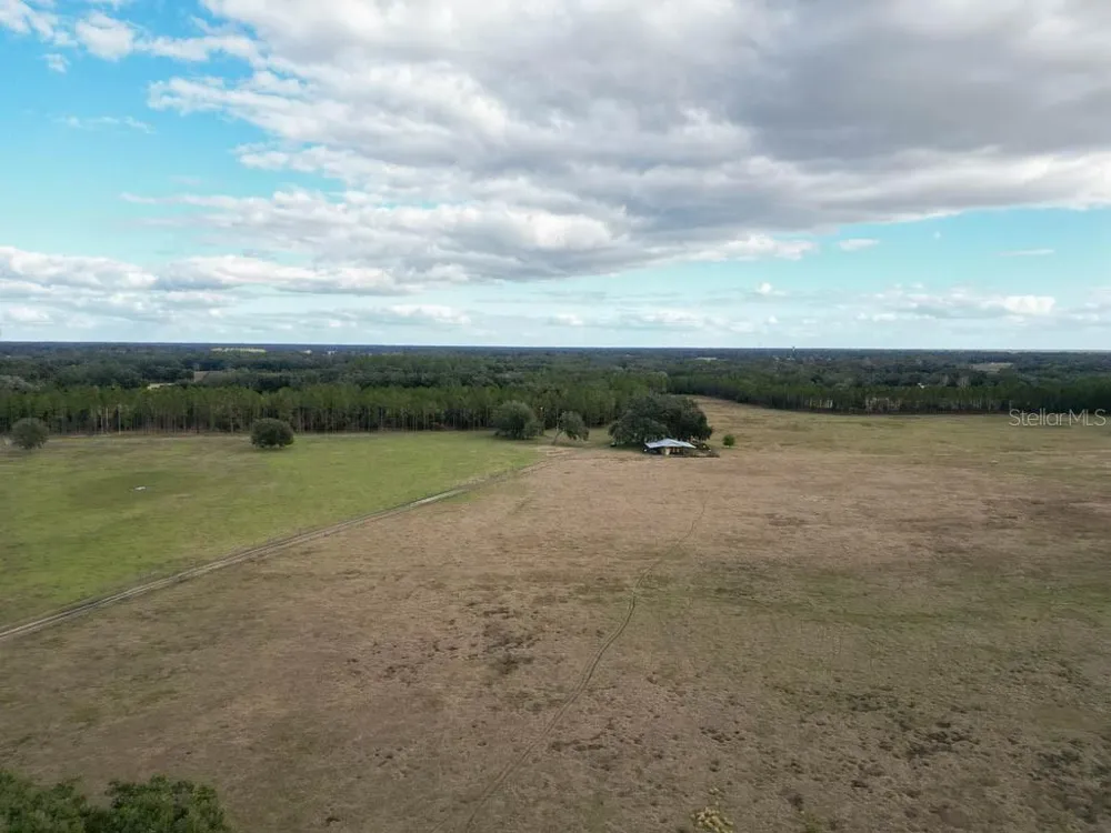 993 CR 722 Webster, FL 33597