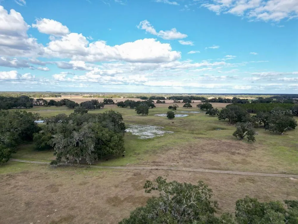 993 CR 722 Webster, FL 33597