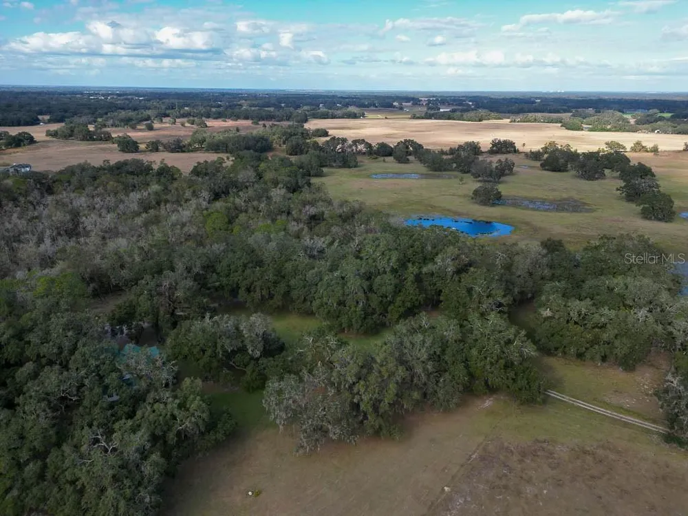 993 CR 722 Webster, FL 33597