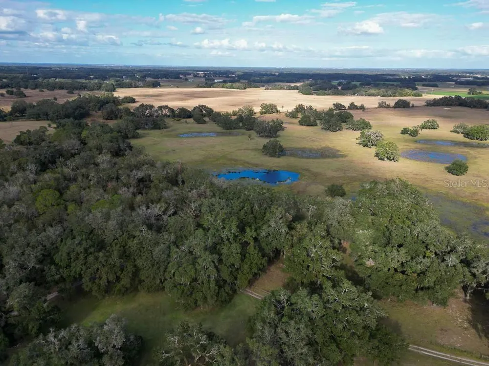 993 CR 722 Webster, FL 33597