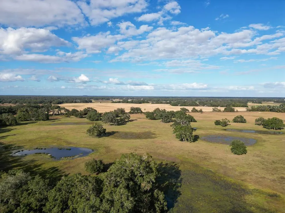 993 CR 722 Webster, FL 33597