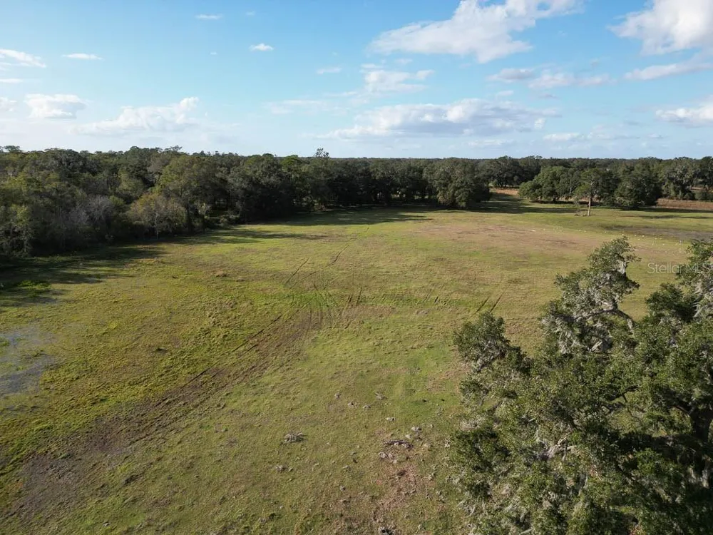 993 CR 722 Webster, FL 33597