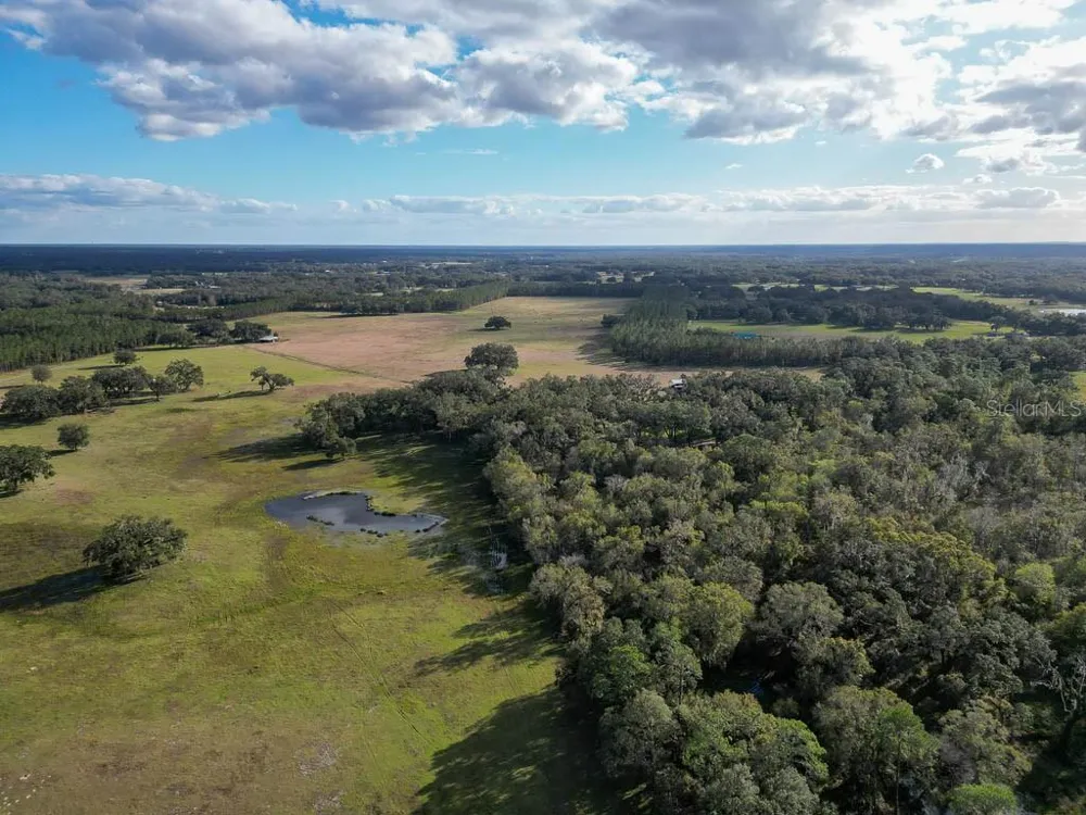 993 CR 722 Webster, FL 33597