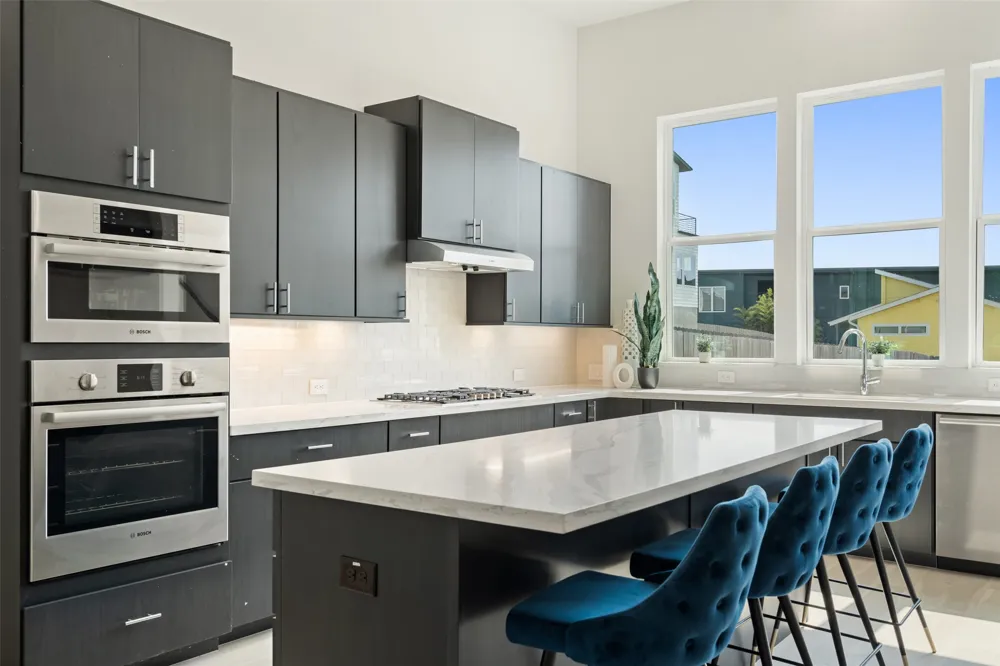 5500 Sendero Hills Parkway Austin, TX 78724