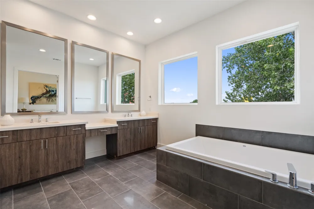 5500 Sendero Hills Parkway Austin, TX 78724