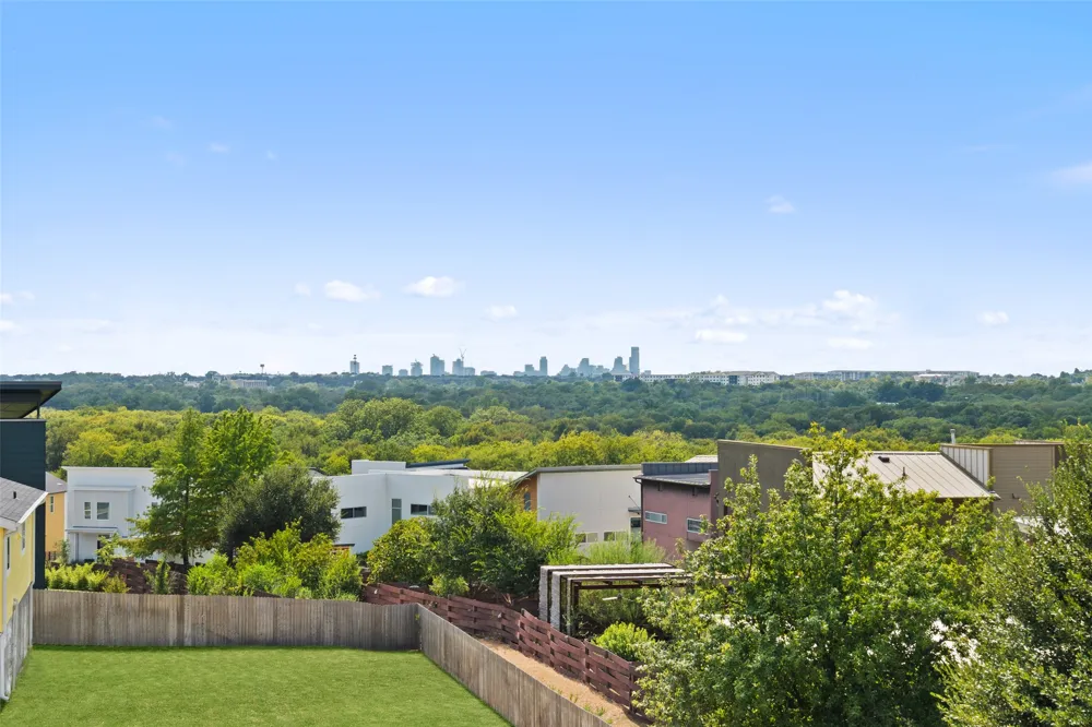 5500 Sendero Hills Parkway Austin, TX 78724