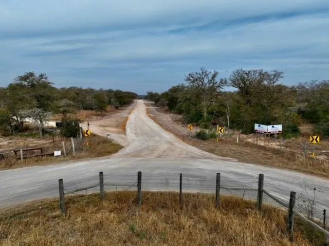 205 Beehaven Lane Road Seguin, TX 78155