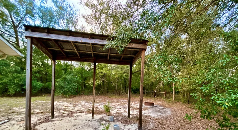 600 WAKULLA STREET Florahome, FL 32140