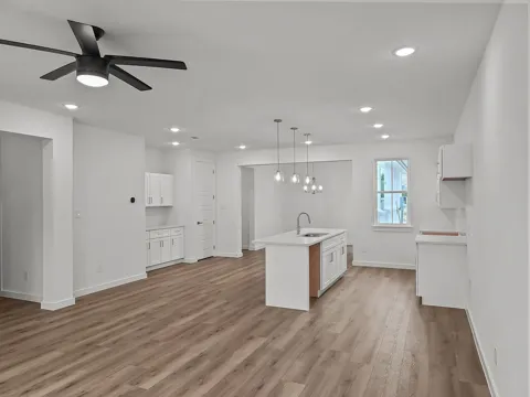 9569 Thorncrown Lane