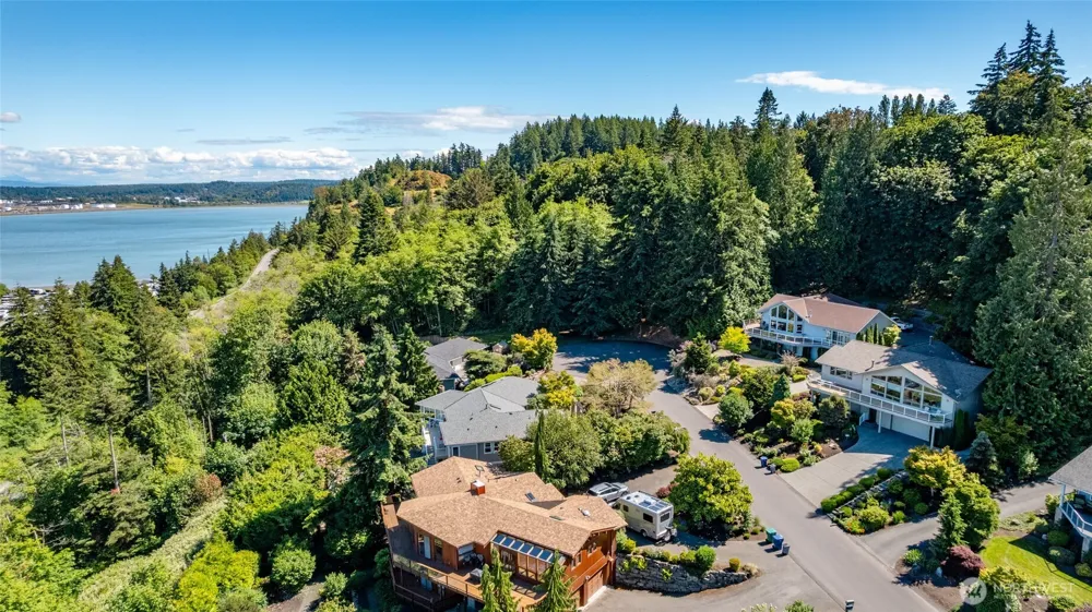 4224 Mitchell Drive Anacortes, WA 98221