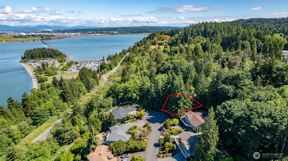 4224 Mitchell Drive Anacortes, WA 98221