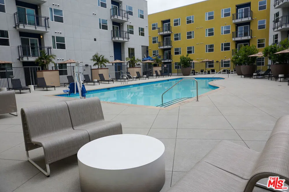 10568 Promenade Gateway #233 El Monte, CA 91731