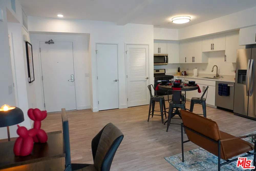 10568 Promenade Gateway #233 El Monte, CA 91731