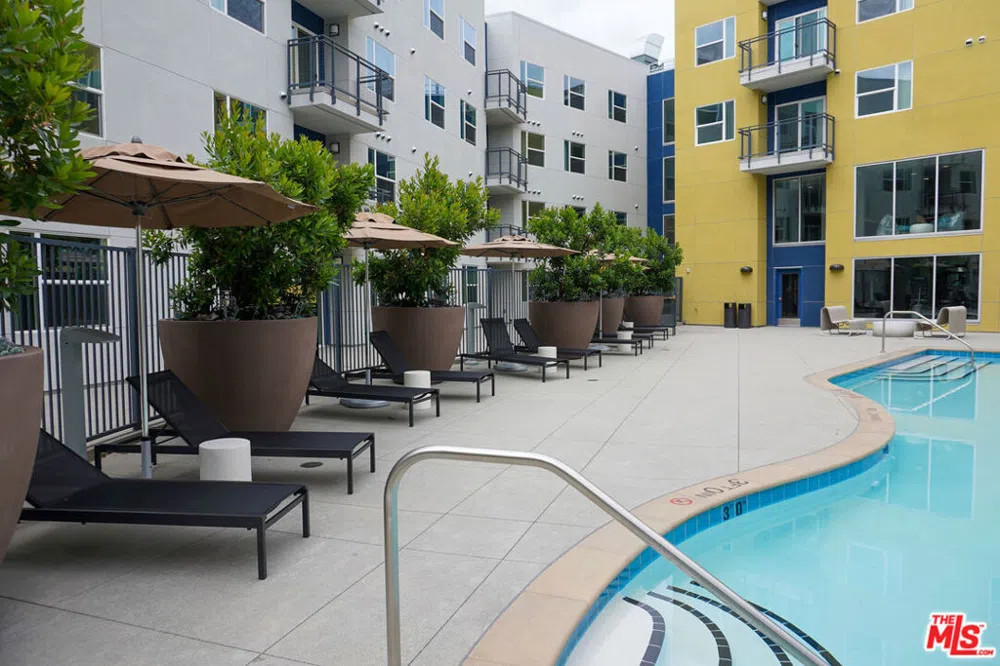 10568 Promenade Gateway #233 El Monte, CA 91731