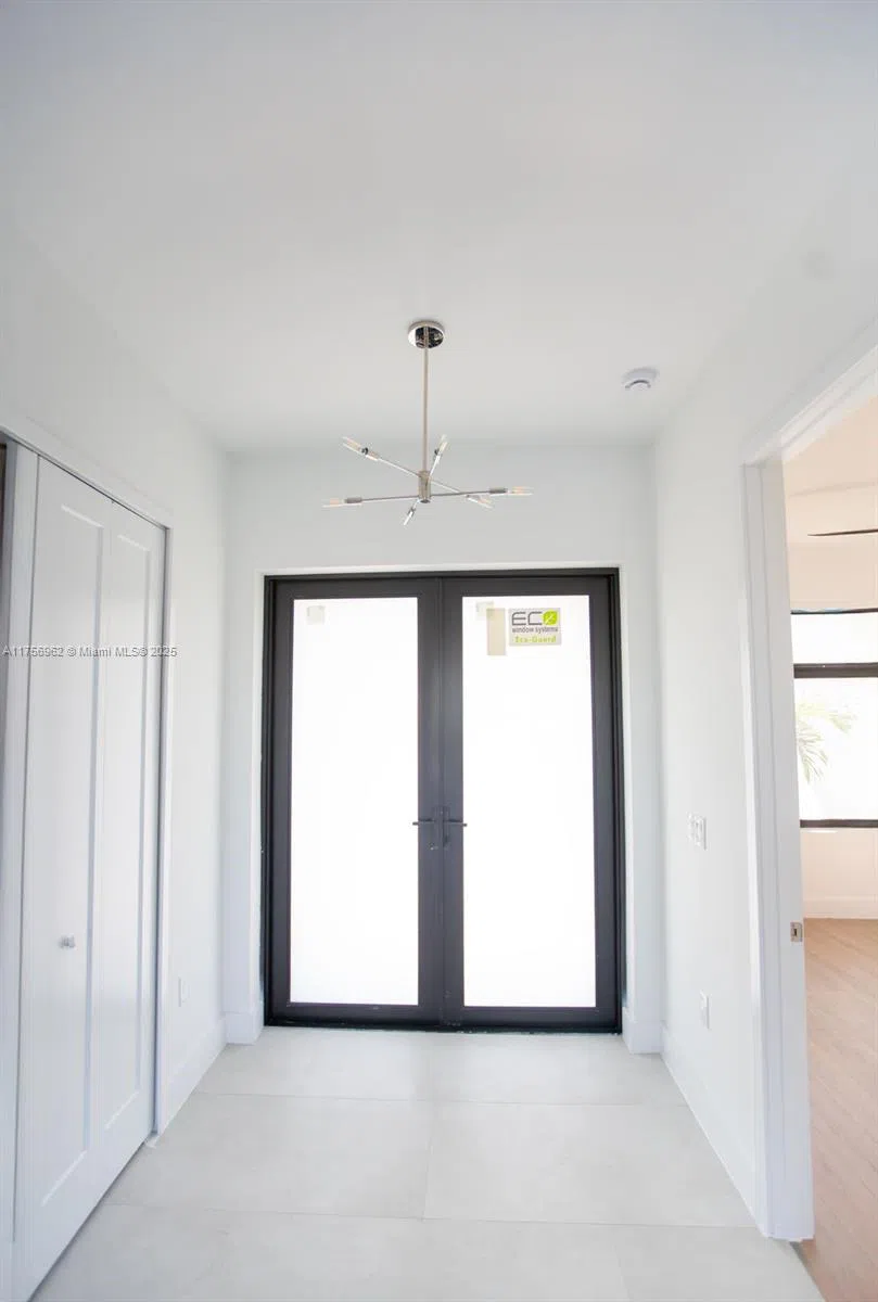 1817 NE 17th st Other City - In The State Of Florida, FL 33909