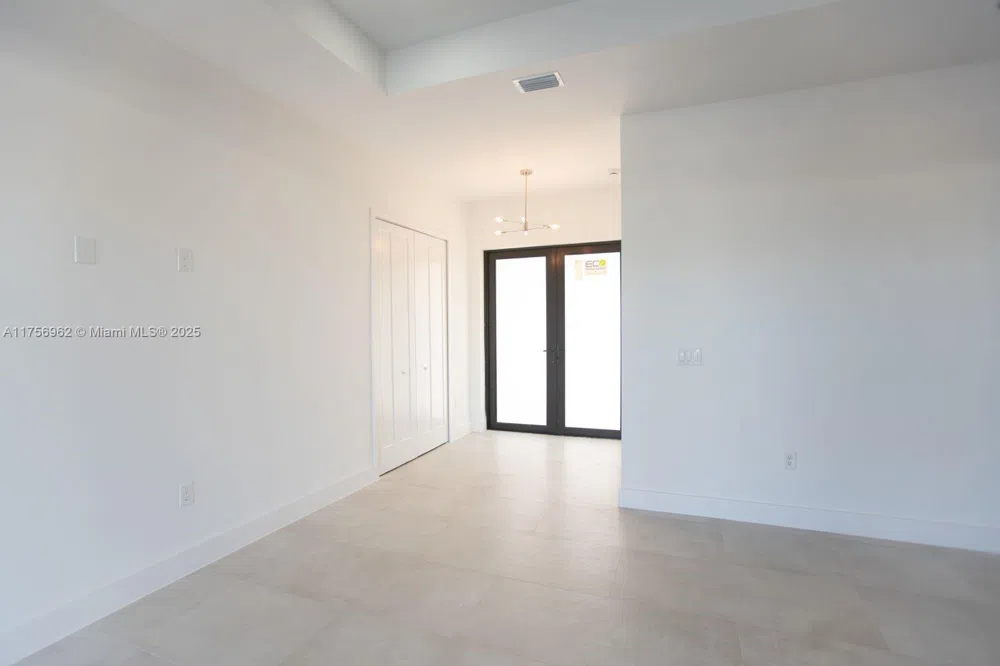 1817 NE 17th st Other City - In The State Of Florida, FL 33909