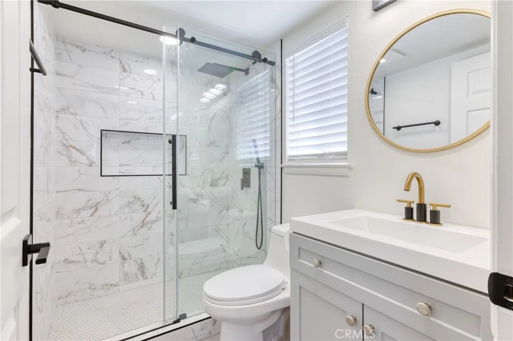 320 W Truslow Avenue #D Fullerton, CA 92832