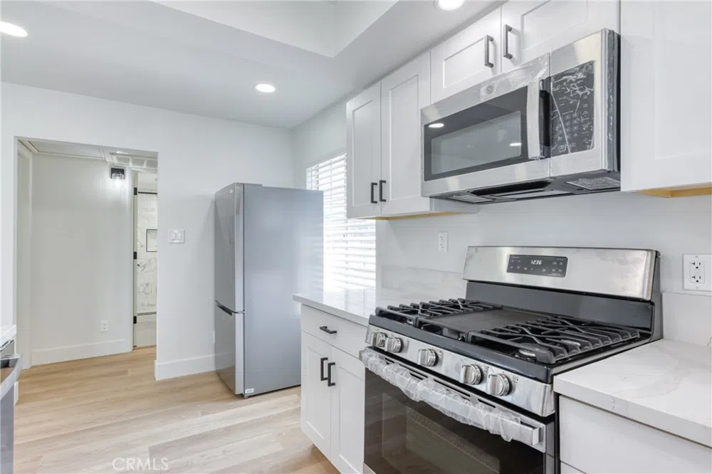 320 W Truslow Avenue #D Fullerton, CA 92832
