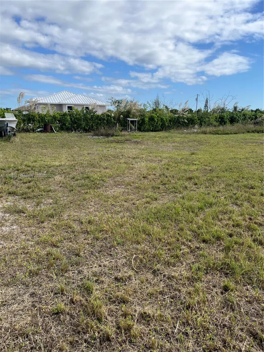 189 SW 354 Florida City, FL 33034